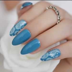 Blue Paisley Press-On Nails